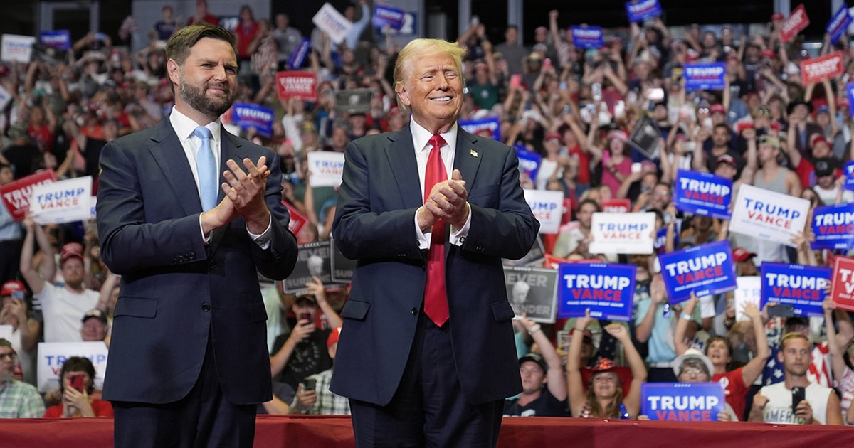 ترامب وفانس: التركيز على الولايات الديمقراطية لمكافحة الاحتيال