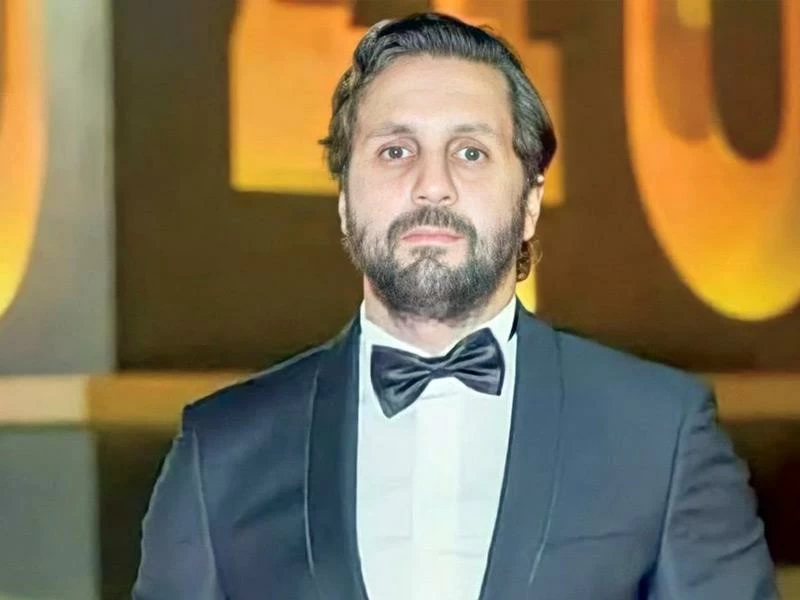 Hesham Magid Wins Artistic Excellence Award at Hollywood Festival