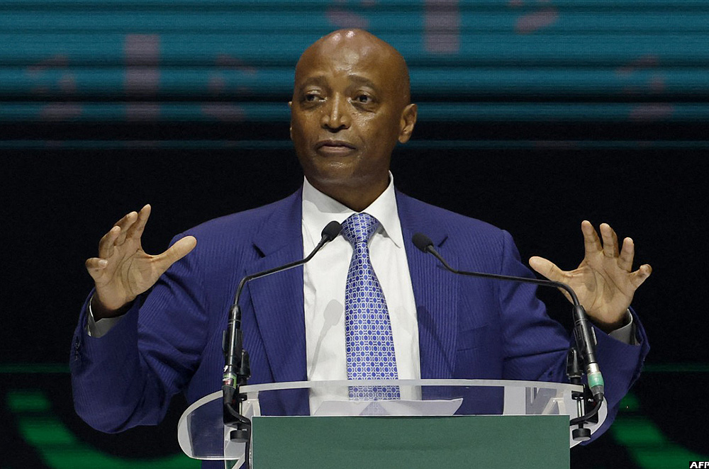 Féliciter Ahmed Diab pour sa présidence de l'association des clubs africains