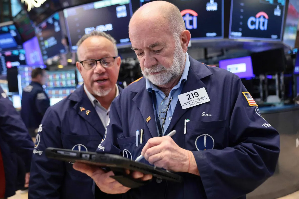 Slight Increase in US Futures Amid Middle East Developments