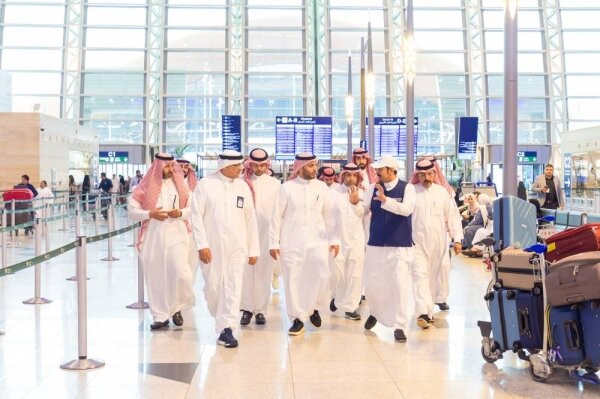 Enhancing Hajj services at King Abdulaziz Airport
