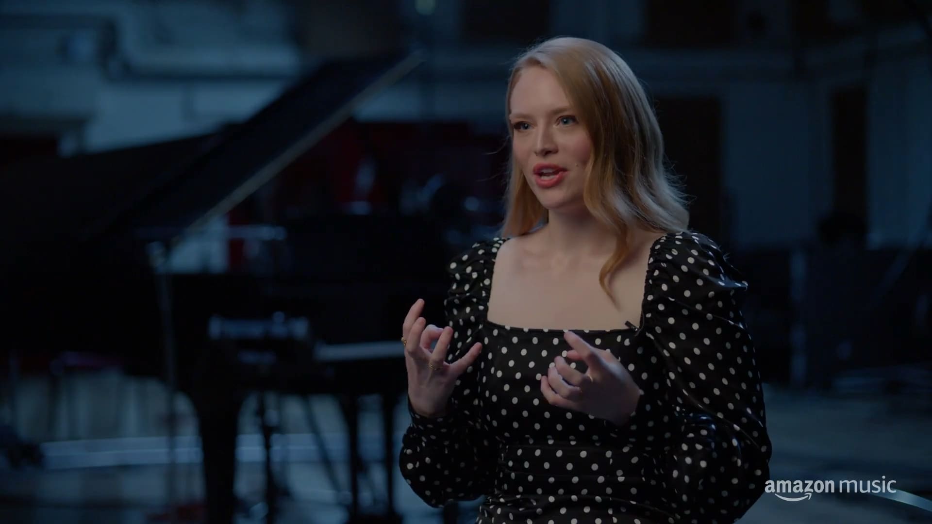 Freya Ridings spricht über ihre künstlerischen Herausforderungen