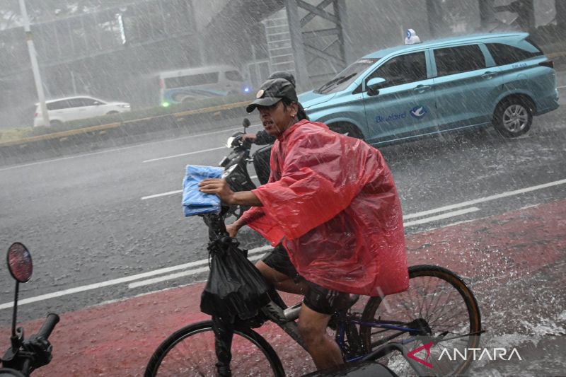 توقعات أمطار غزيرة في إندونيسيا