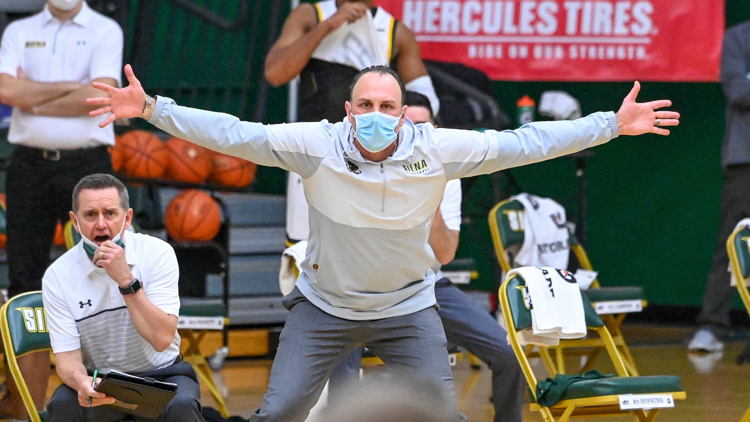 Nommer Nevada Smith entraîneur de Siena - Basketball