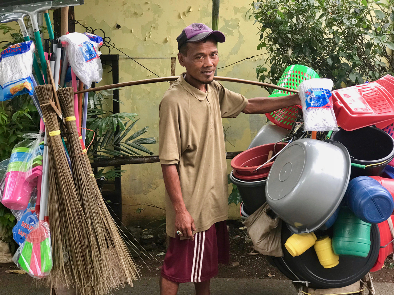 سلطات جاكرتا تنفي الاتهامات بالتعامل غير الإنساني