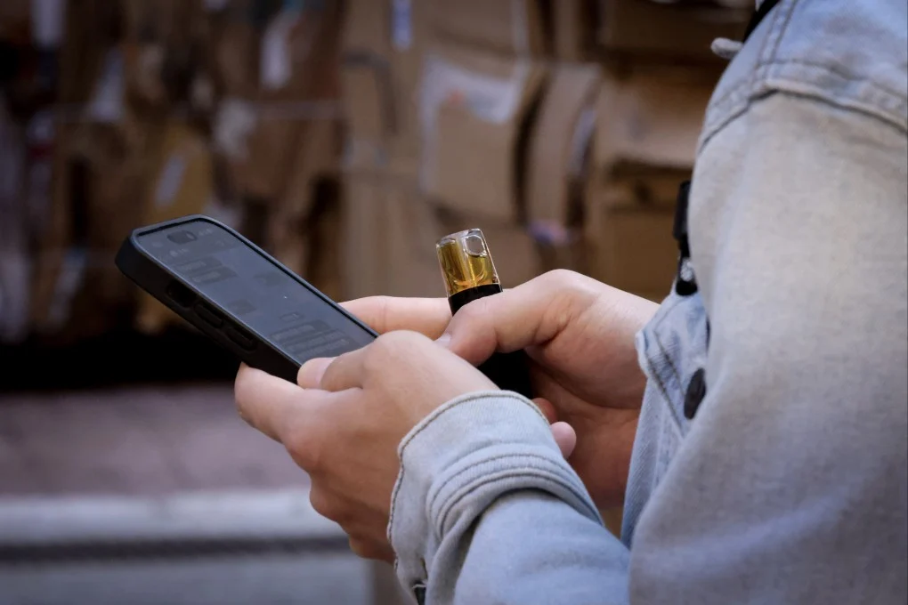 عقوبات صارمة على السجائر الإلكترونية في هونغ كونغ