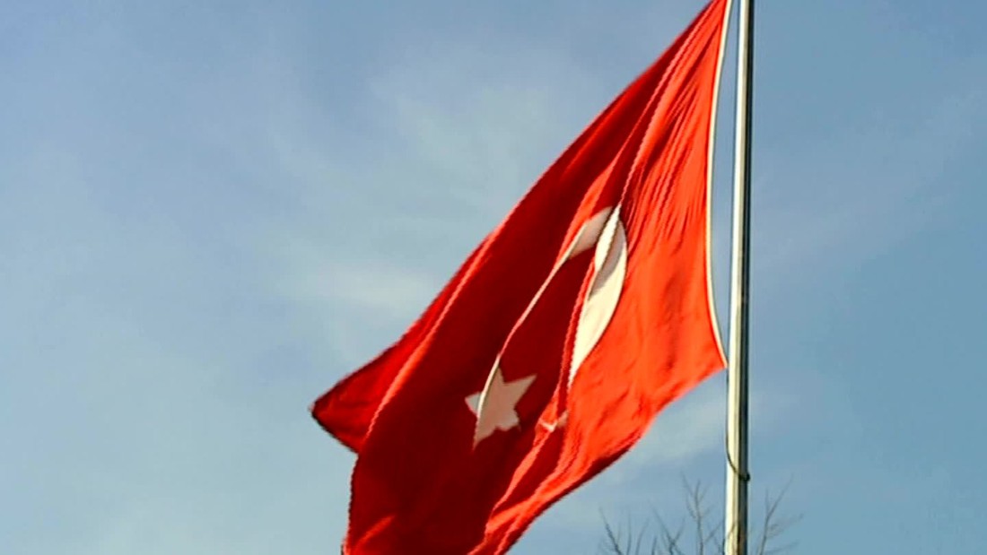 تركيا تسعى لتحقيق مكاسب رغم معارضتها للحرب