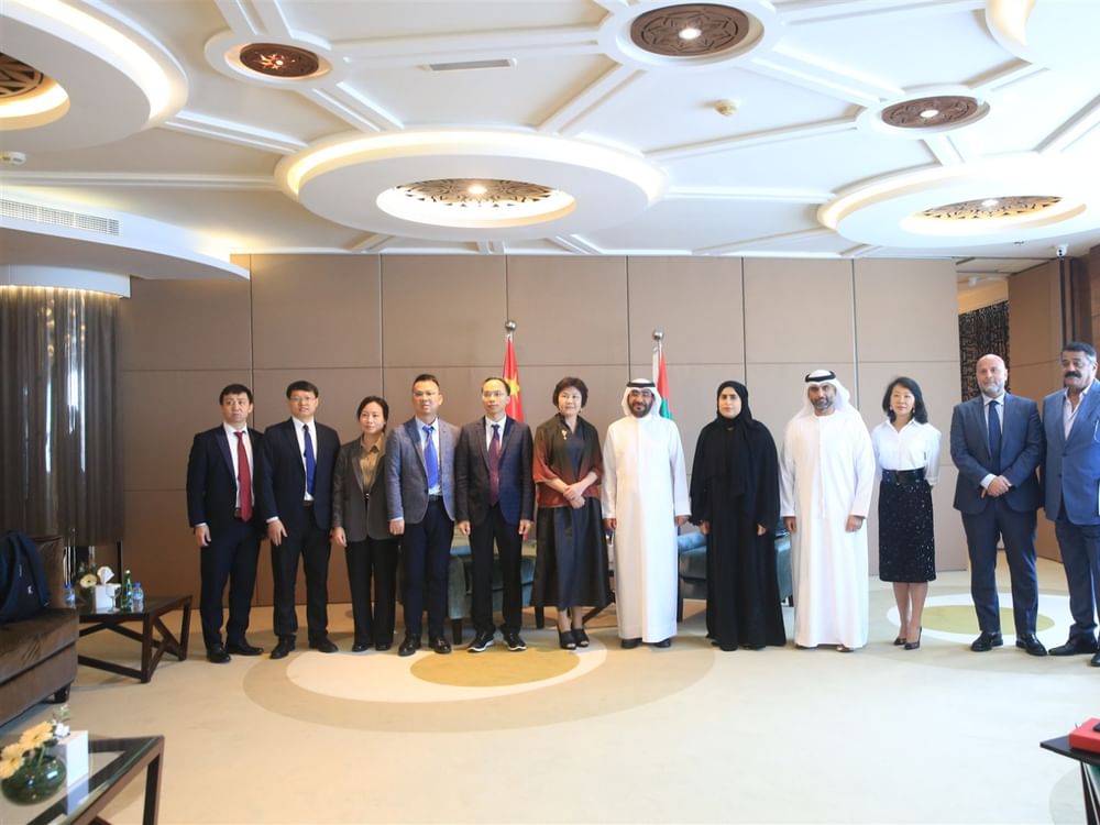 رأس الخيمة تعرض فرص التكنولوجيا أمام الشركات الصينية