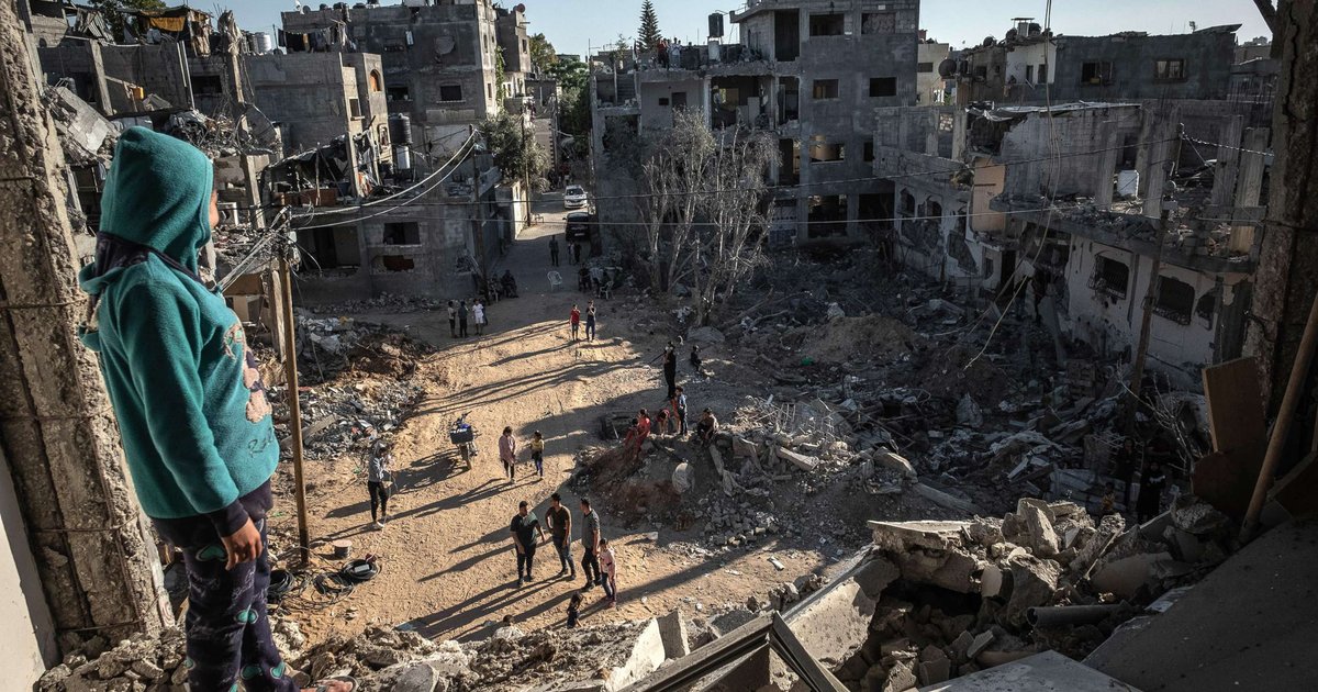 Eleven Palestinians Killed in Israeli Airstrikes on Gaza