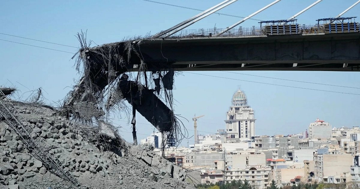 US-Israelische Angriffe auf iranische Infrastruktur