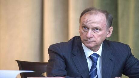 مصر وروسيا تتباحثان حول مركز للحبوب والطاقة