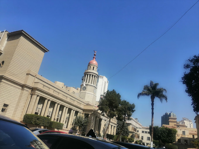 Ehrung des Geschäftsführers der Universitätskliniken Qena