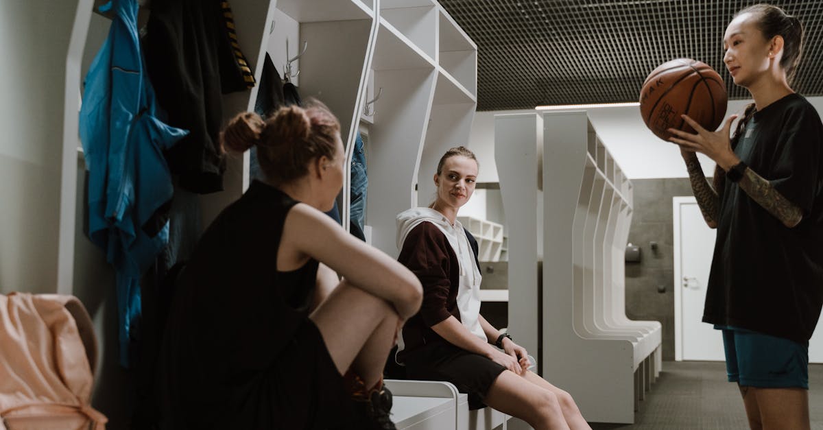 UCLA تتأهل إلى نهائي NCAA لكرة السلة