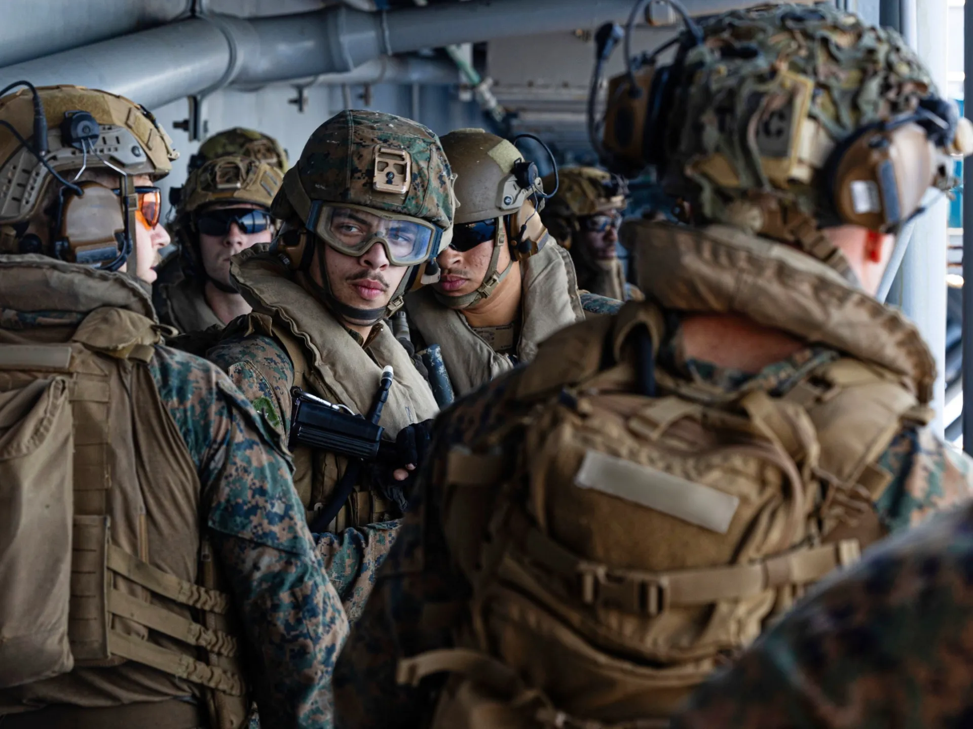 Escalade militaire entre les États-Unis et l'Iran : enjeux clés