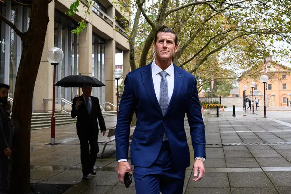 أستراليا توجه تهم جرائم حرب لجندي سابق في أفغانستان