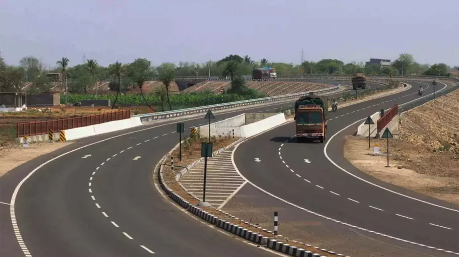 Verkehrsunfall in Kafr Dawood fordert 9 Todesopfer