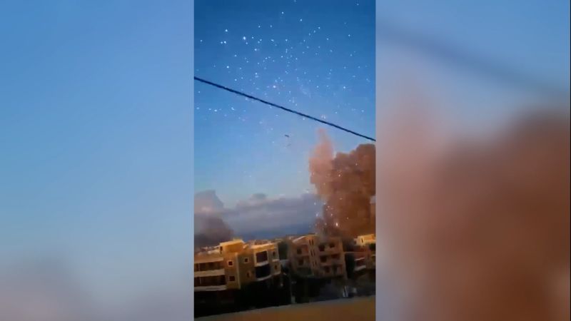 الغارات على لبنان تعيق فرص التفاوض