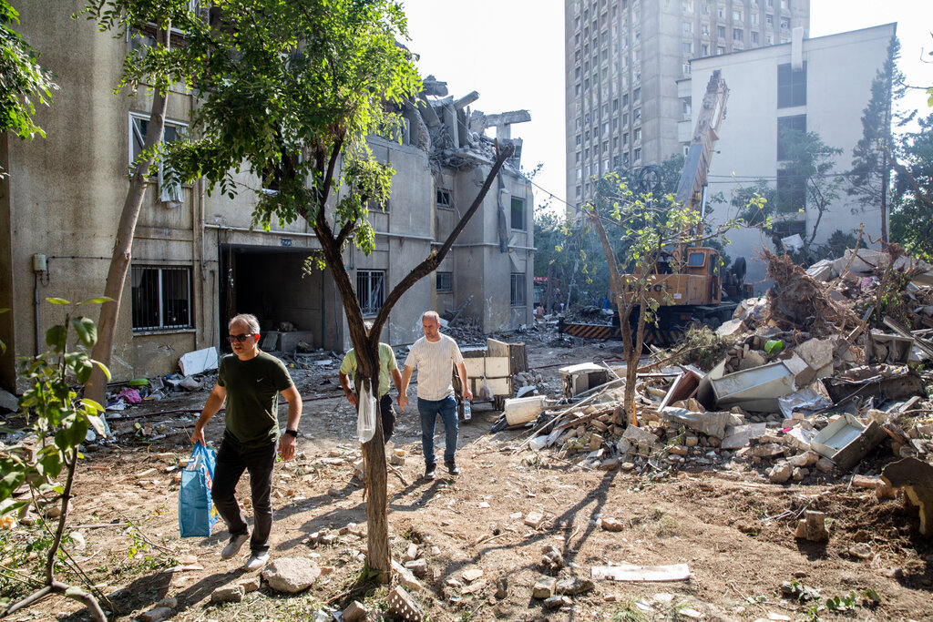 تدمير التراث الثقافي الإيراني جراء الهجمات العسكرية