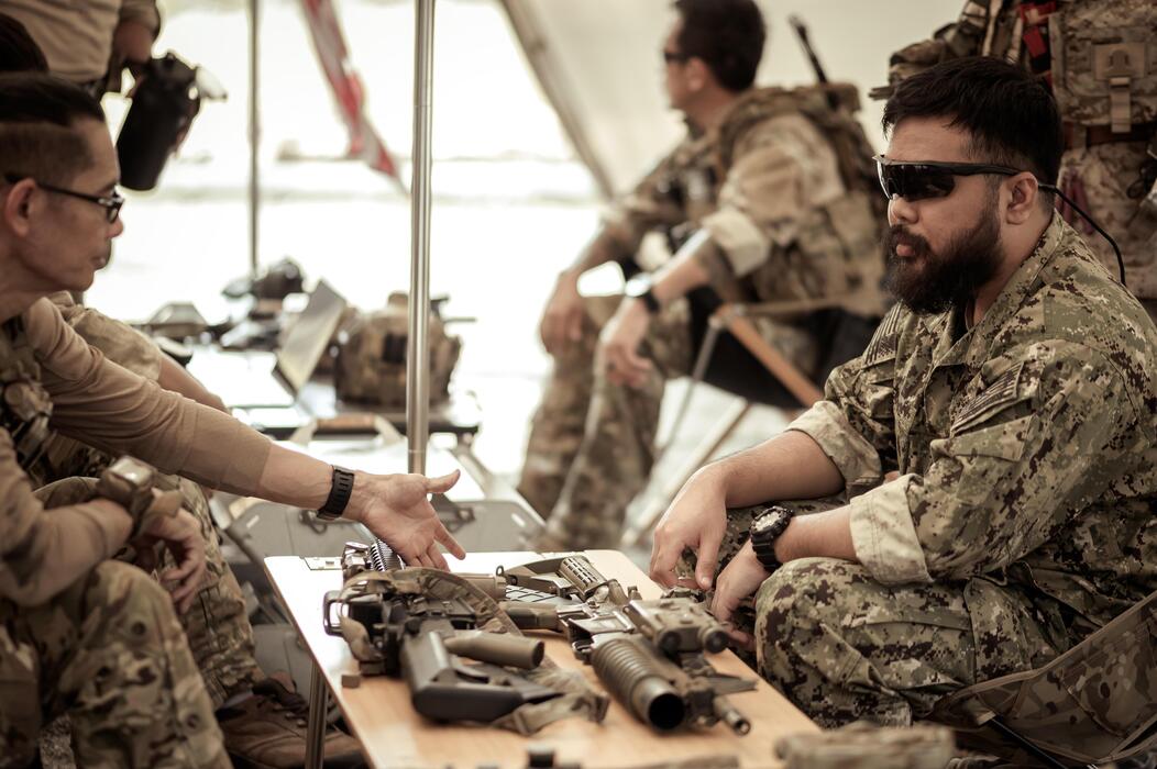 تحالف عسكري يناقش تأمين مضيق هرمز في لندن