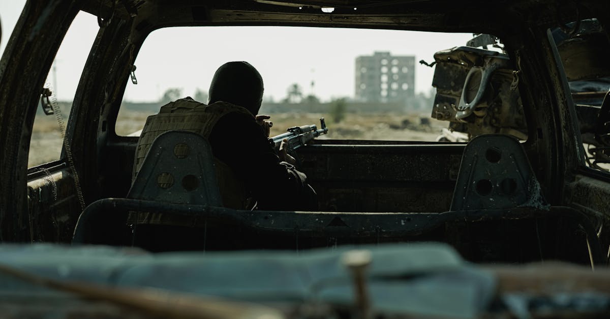 غارات إسرائيلية على لبنان تسفر عن مئات الشهداء