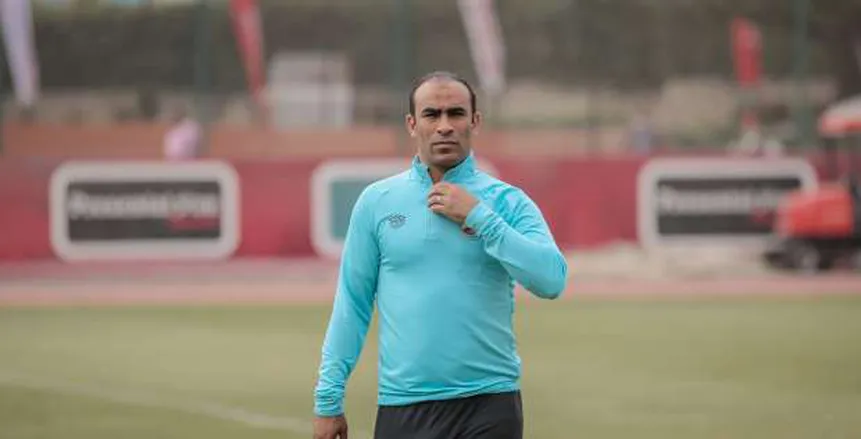 غضب سيد عبدالحفيظ تجاه حكم مباراة الأهلي وسيراميكا