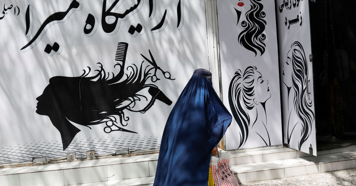احتجاجات نسائية في هرات: طالبان تفرق المتظاهرين