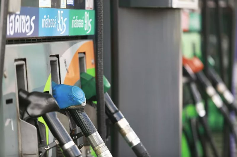 خفض أسعار الوقود في تايلاند بمقدار 2 باهت للتر