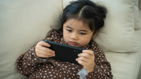 Impact des écrans sur le développement des enfants