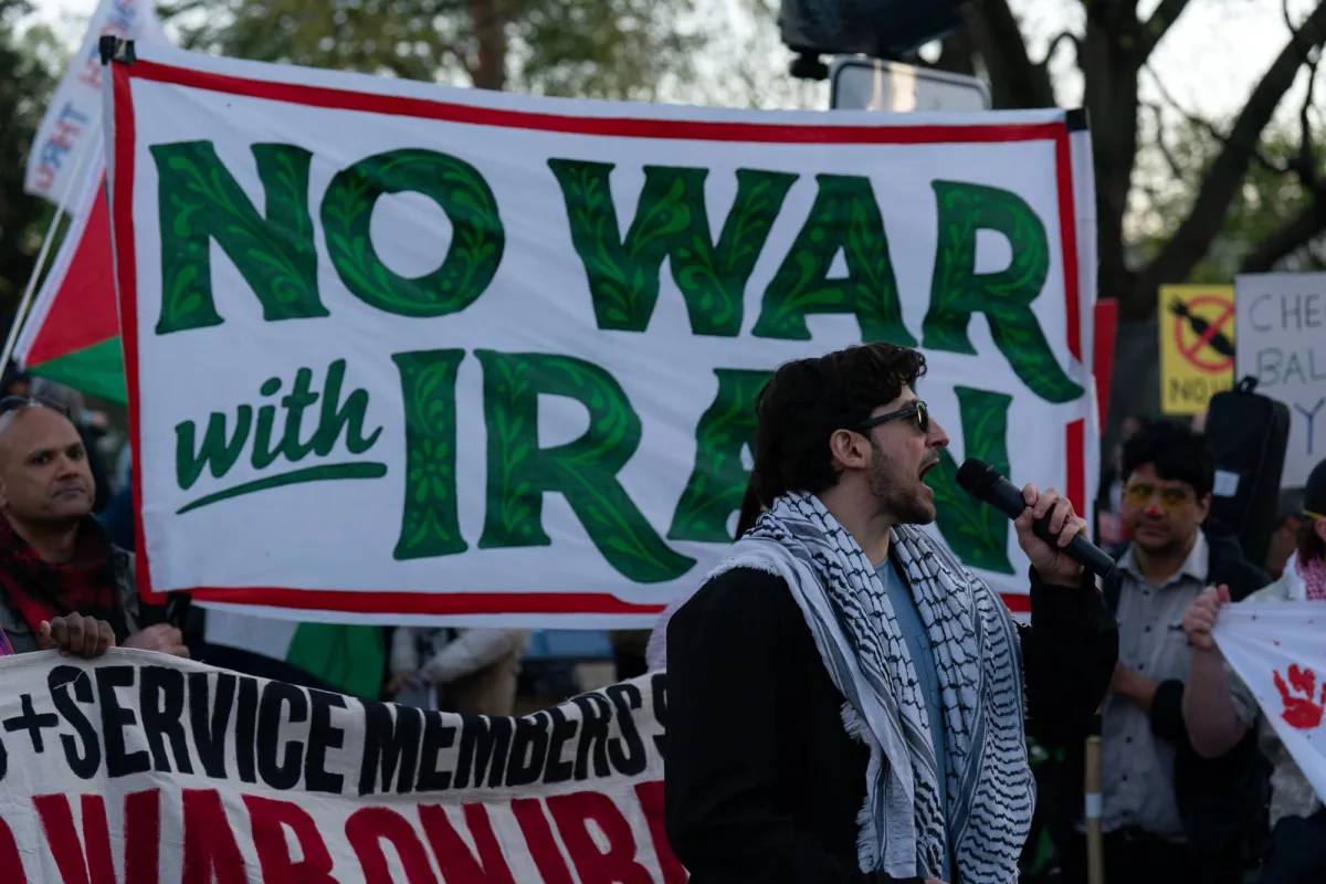 US-Iran Ceasefire: Mixed Reactions from Congress