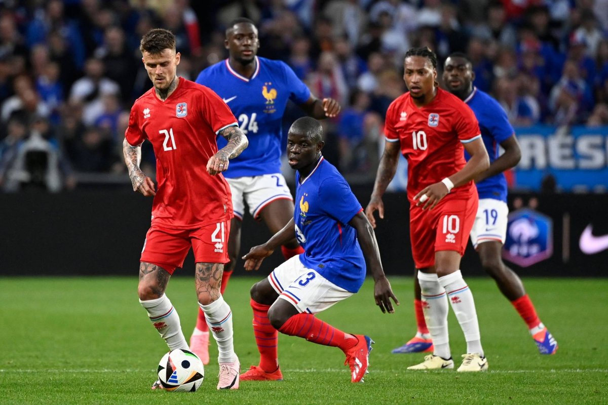 Mbappé ignore Kanté en amical contre la Colombie