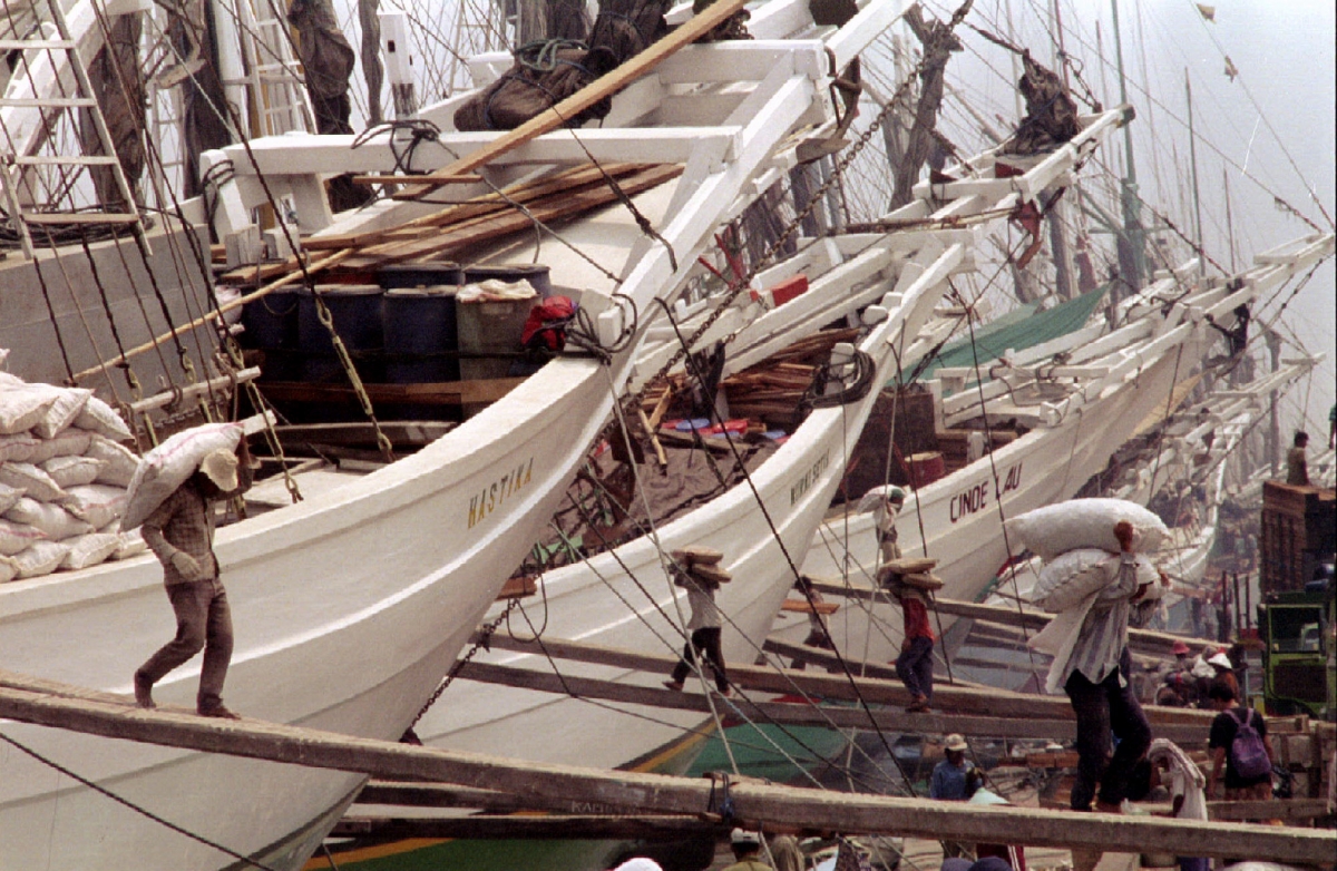 إندونيسيا تدعو للسيطرة على التضخم