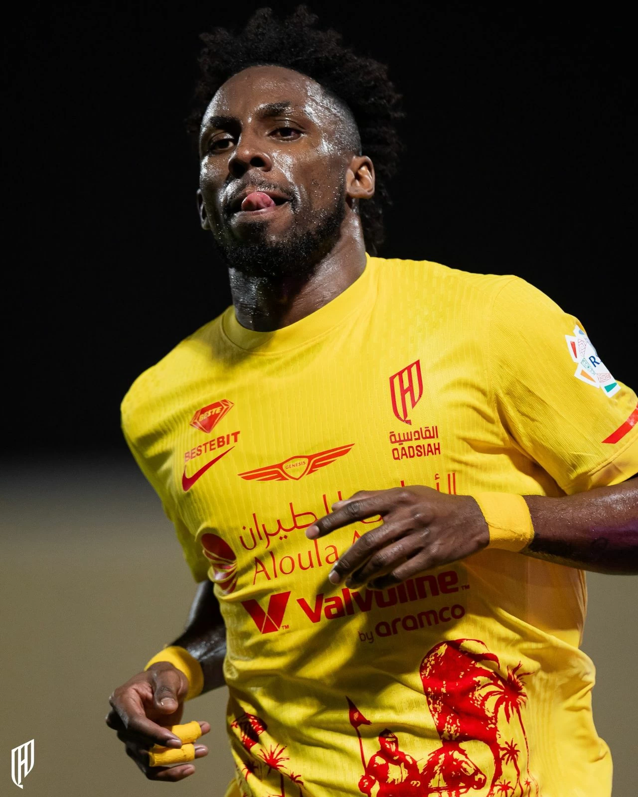 مواجهة ضمك تهدد غياب ناتشو وجوليان عن القادسية