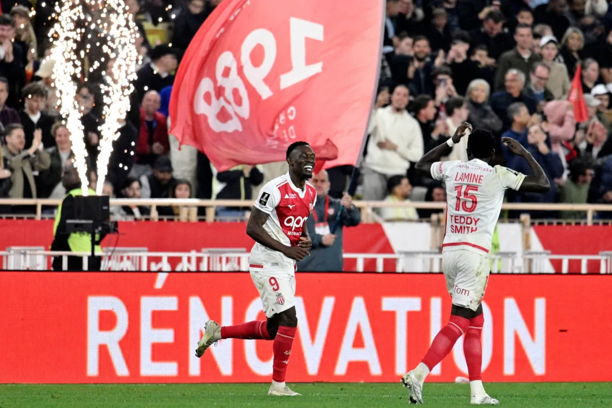 Monaco bat Marseille et poursuit ses victoires en Ligue 1