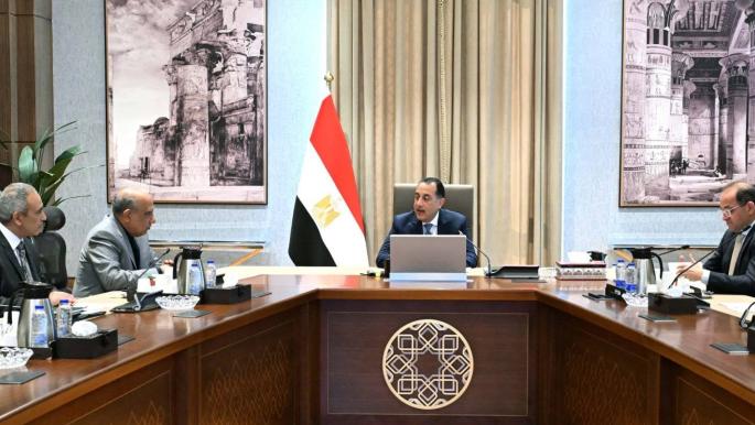 مصر تسدد مستحقات شركات البترول وتبيع جبل الزيت