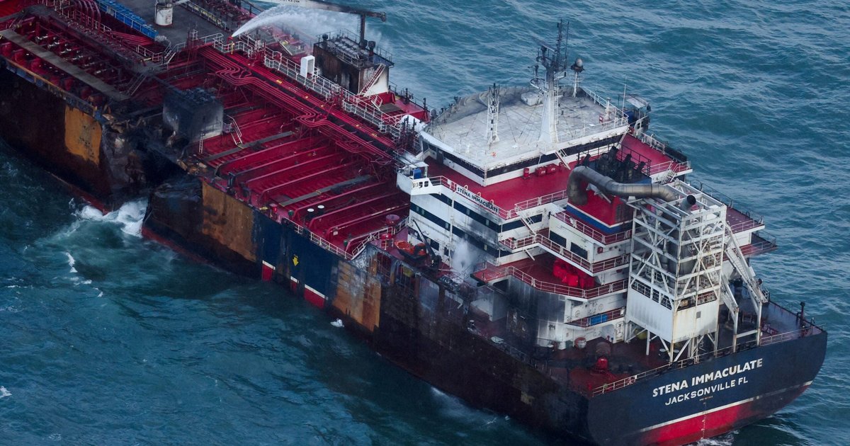 توقف عبور ناقلات النفط في مضيق هرمز