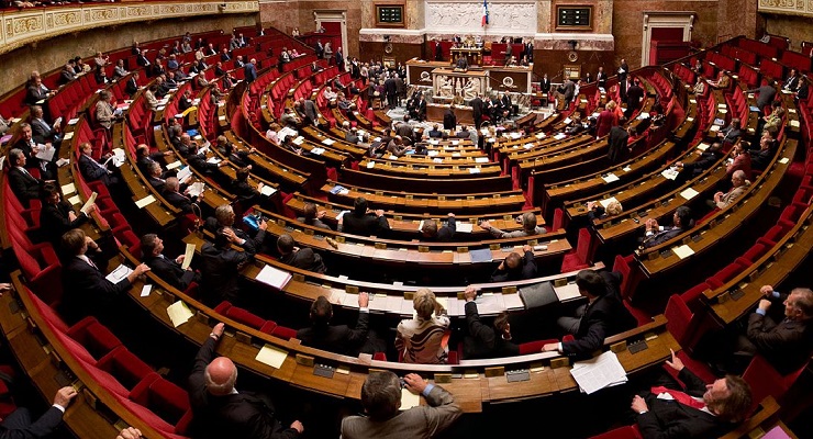 Défis du Parlement français avant les élections présidentielles