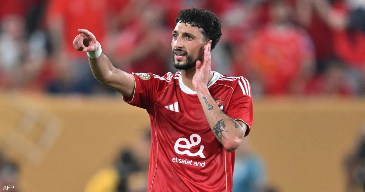 مفاجأة في موقف كامويش داخل الأهلي