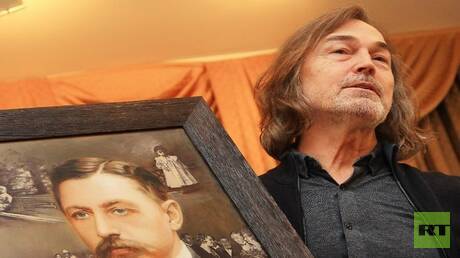 بوتين يمنح وسام "ألكسندر نيفسكي" للفنان نيكاس سافرونوف