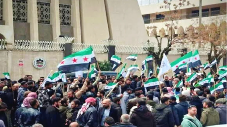 Qatar condemns UAE embassy attack in Damascus