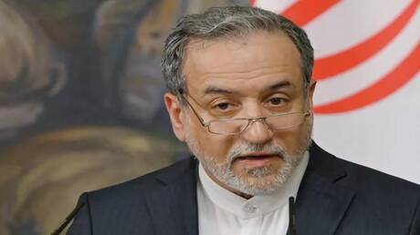 لقاء إيجابي بين عراقجي وبوتين: محادثات مهمة