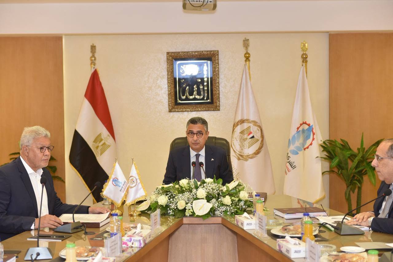 تطوير تجارة التجزئة في مصر: وزير التموين يعلن عن خطط جديدة