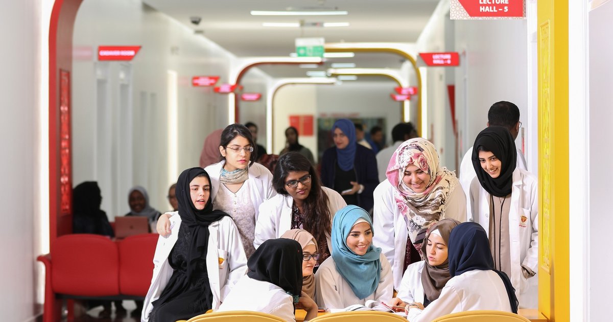 Retour des universités émiriennes aux cours en présentiel