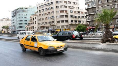 اعتصام سائقي التاكسي في دمشق ضد فوضى النقل