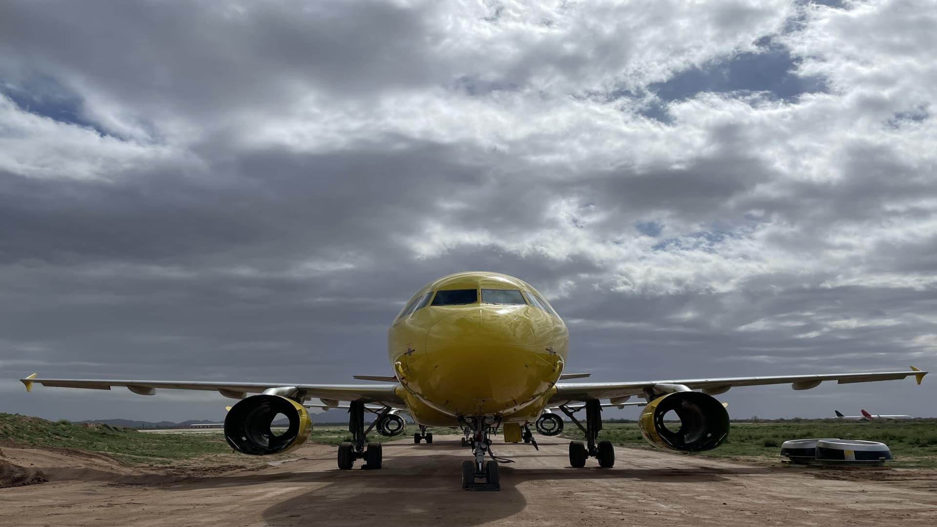 إعادة طائرات Spirit Airlines إلى الصحراء