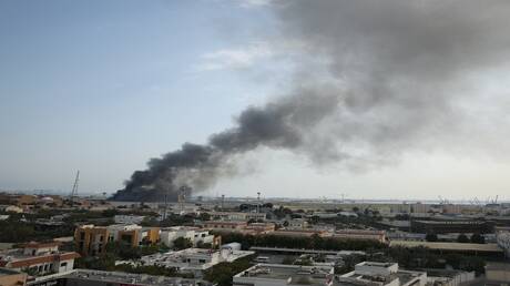 Brennen in Bahrain nach iranischem Angriff auf Einrichtung