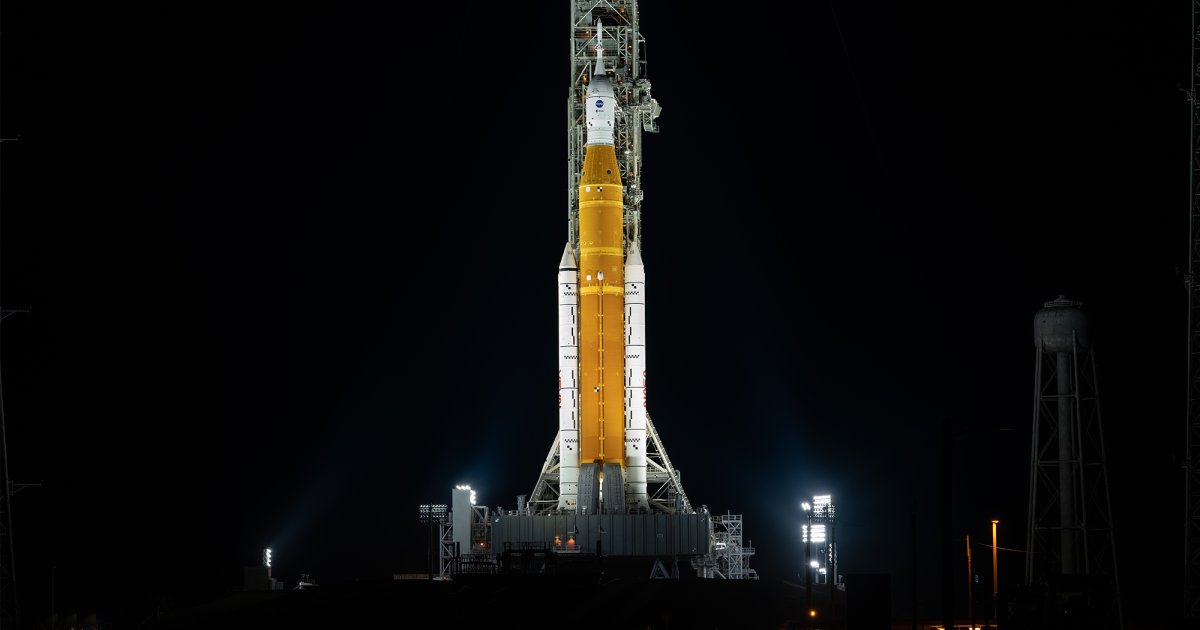 بعثات أرتيمس: استكشاف القمر وكشف أسراره