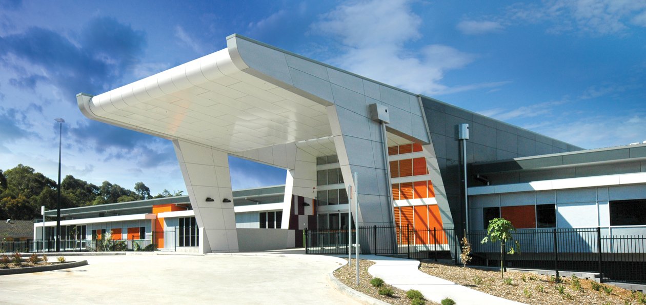 تأهيل الطريق الملوكي في مأدبا