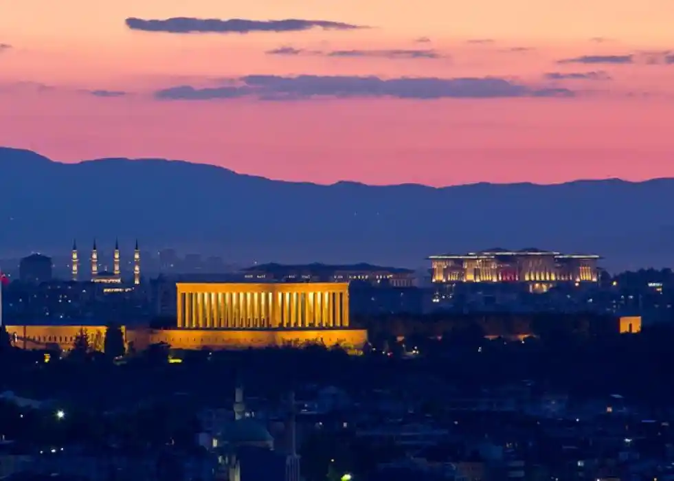 NATO Divisions Revealed by Iran War