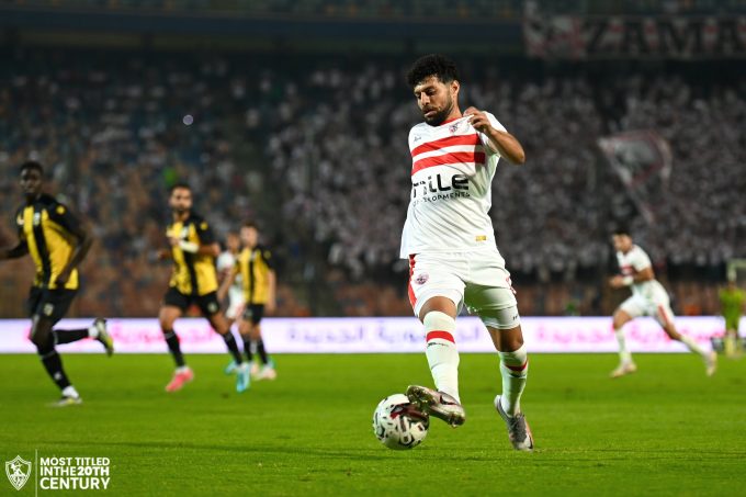 ممدوح عباس يحفز لاعبي الزمالك باتفاق جديد