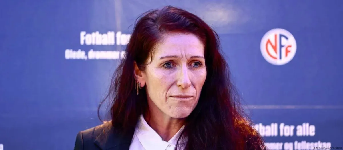 دعوة لإلغاء جائزة السلام من فيفا